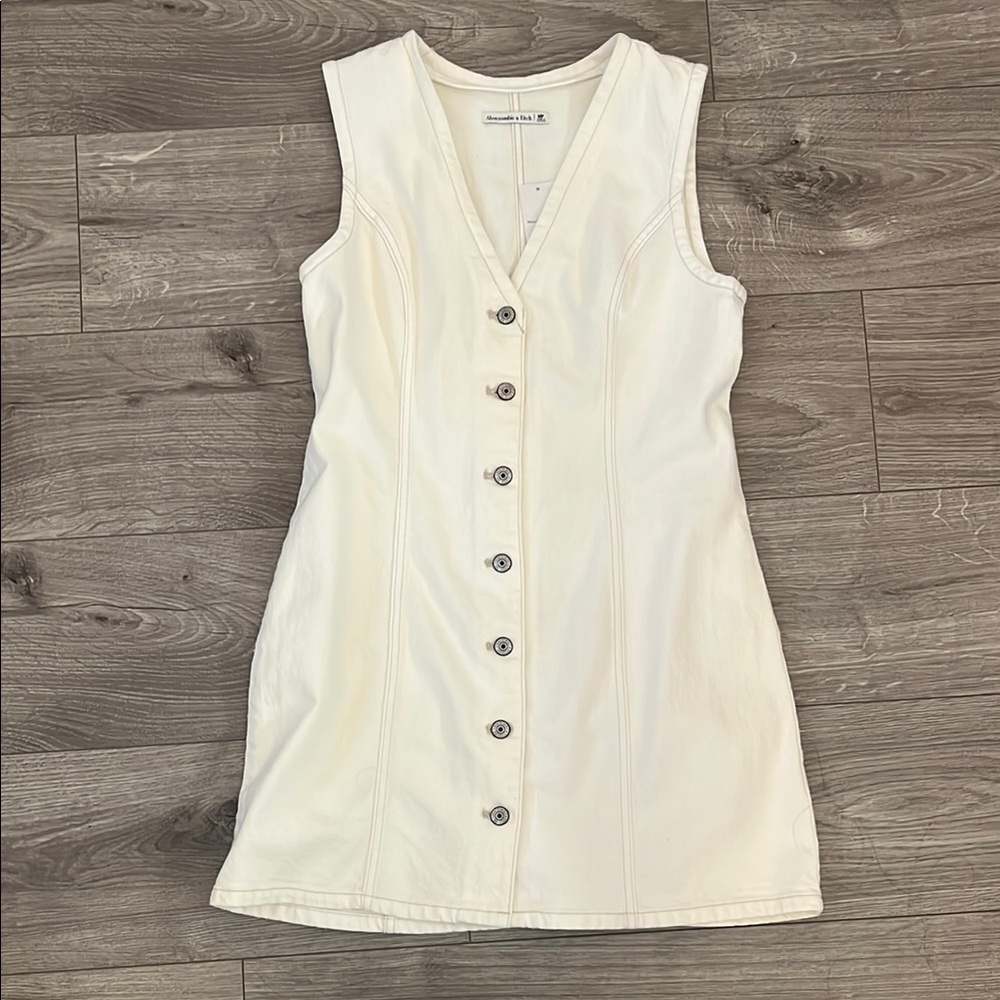 Sleeveless Cream Button-Down Dress